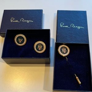 Authentic Signed Ronald Reagan Presidential Seal Cufflinks and Pin